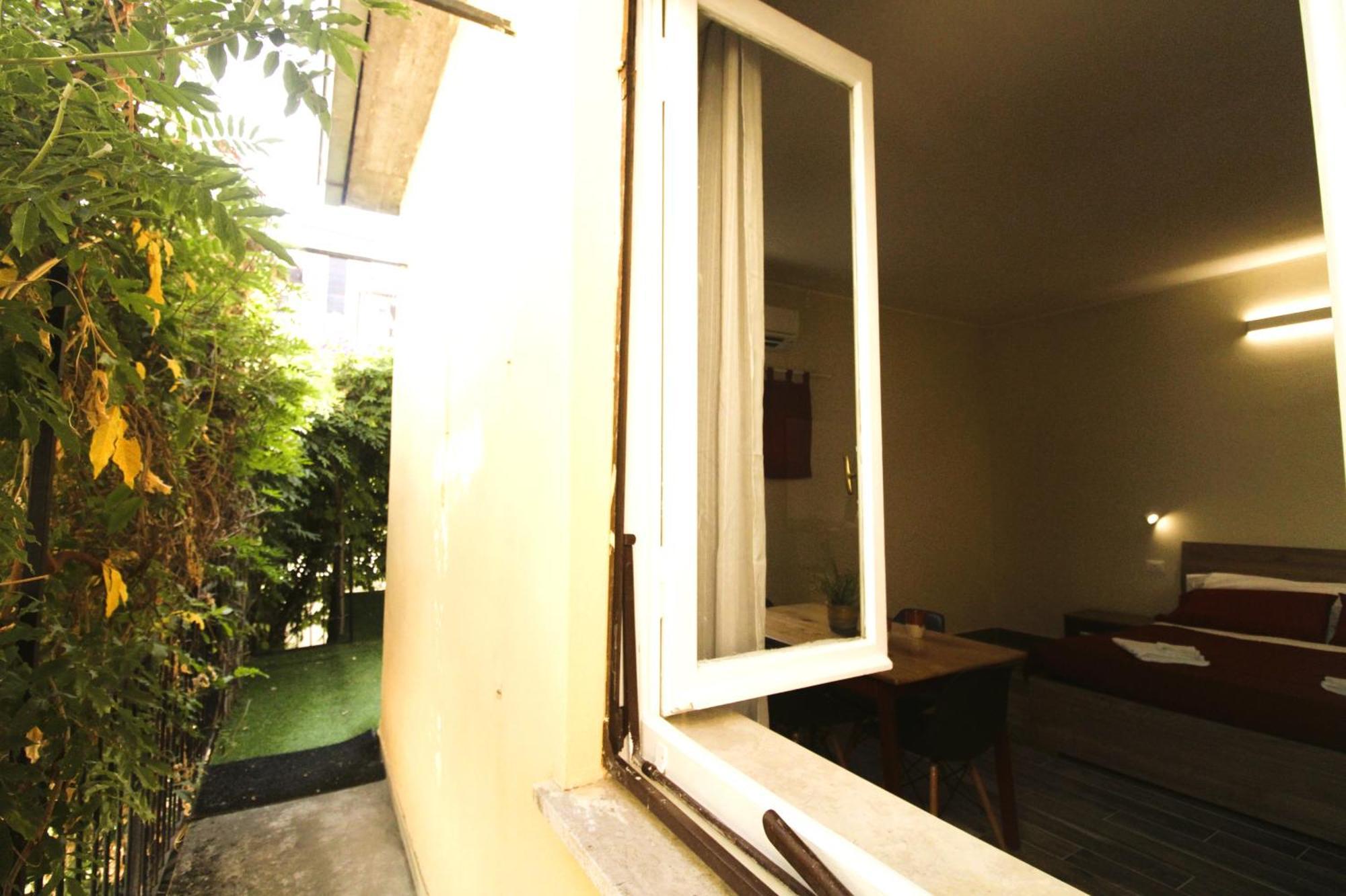 Elegante Suite Con Giardino In Centro Storico Pavia Exterior foto
